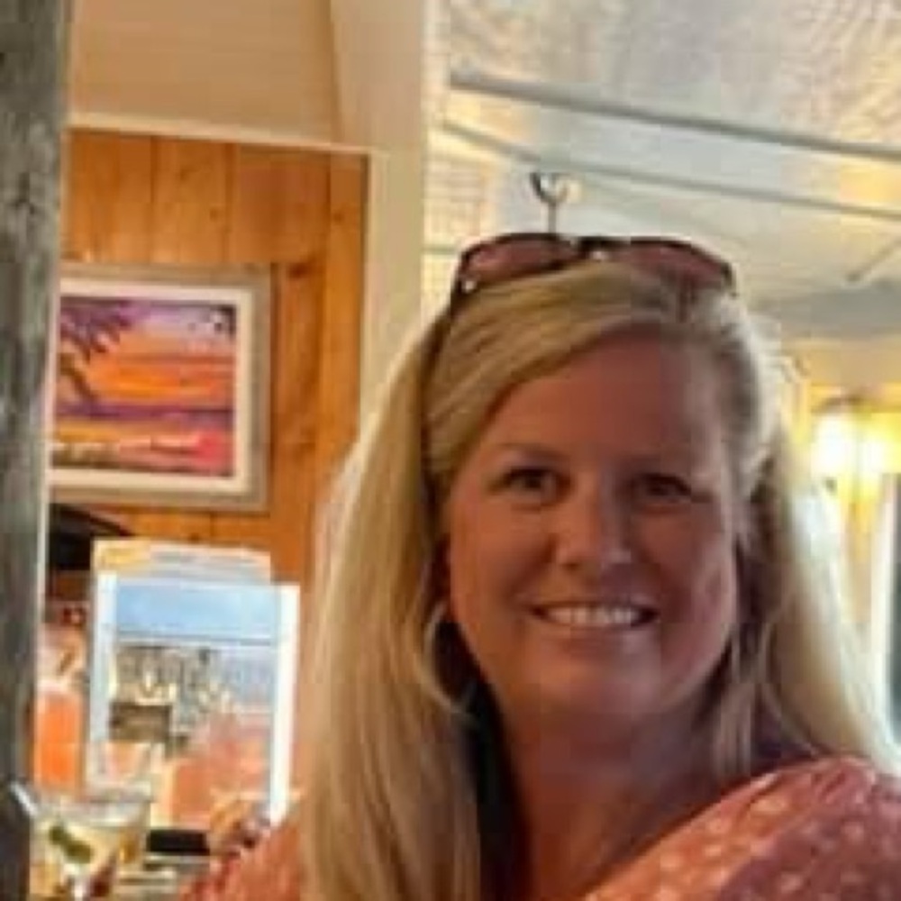 Meet your Posher, Becky